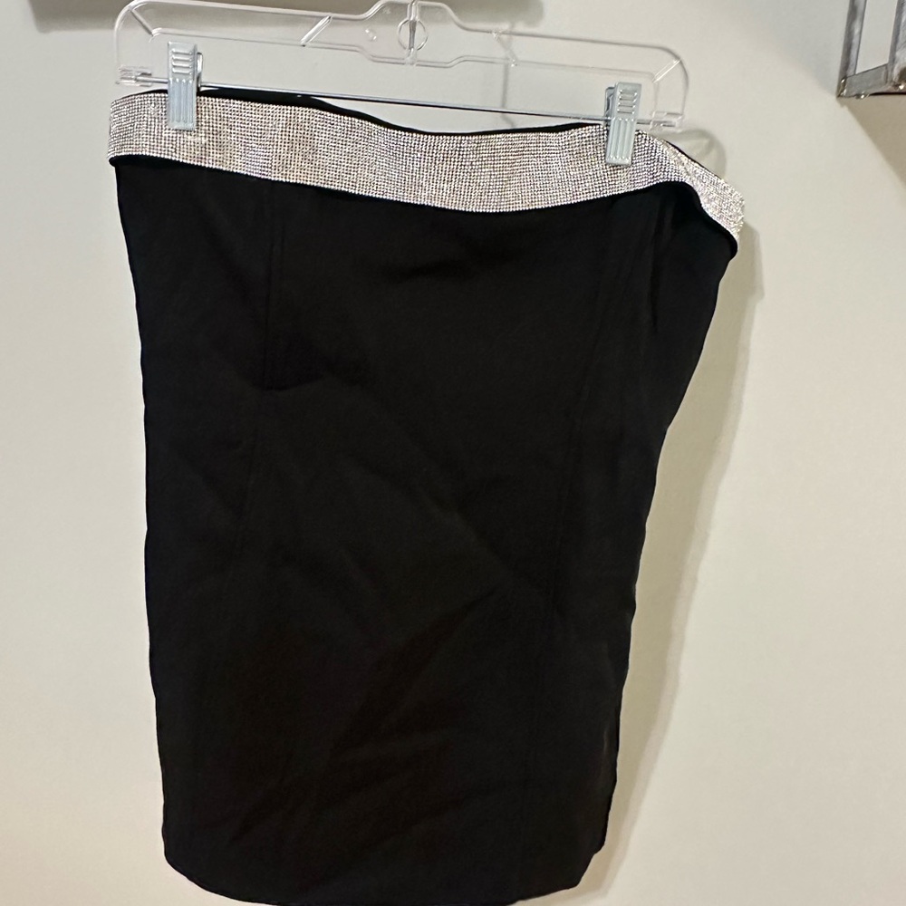 Elegant Black dress with Silver Accents